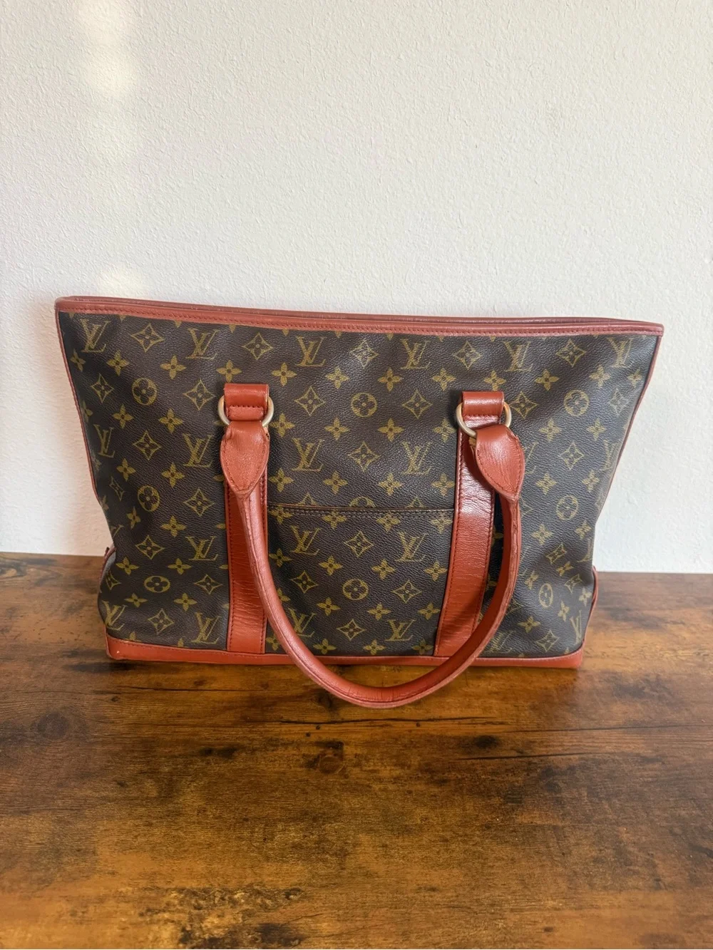 Louis Vuitton Weekender Tote